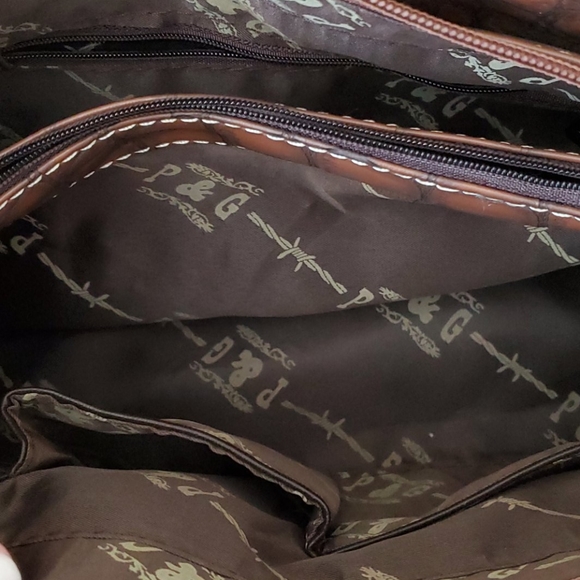 P&G Collection Western Handbag - Picture 6 of 7